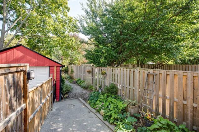 9 Thirty Ninth St, House detached with 2 bedrooms, 2 bathrooms and 3 parking in Toronto ON | Image 24