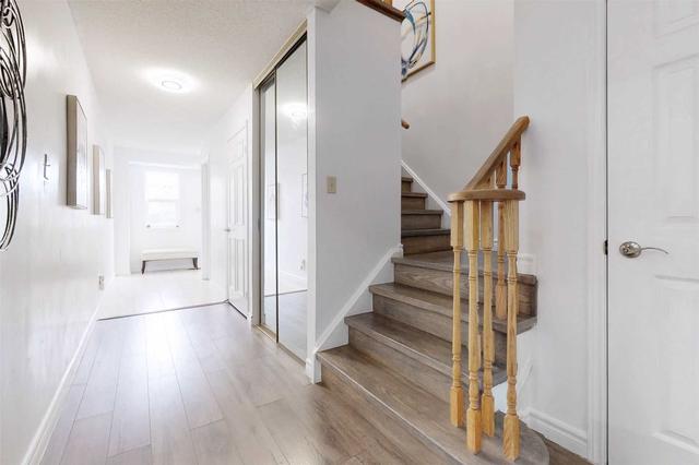 52 - 10 Cardwell Ave, Townhouse with 4 bedrooms, 4 bathrooms and 2 parking in Toronto ON | Image 30