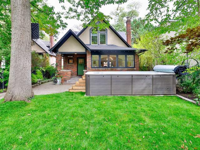 359 Ellis Park Rd, House detached with 4 bedrooms, 3 bathrooms and 2 parking in Toronto ON | Image 1