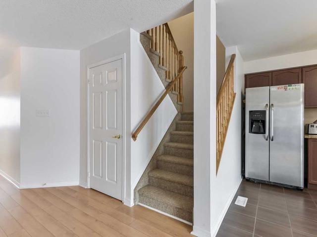 1804 Swan St, House attached with 3 bedrooms, 3 bathrooms and 3 parking in Innisfil ON | Image 4
