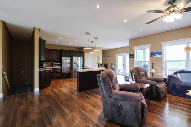3875 Harmony Rd, House detached with 3 bedrooms, 3 bathrooms and 16 parking in Tyendinaga ON | Image 37