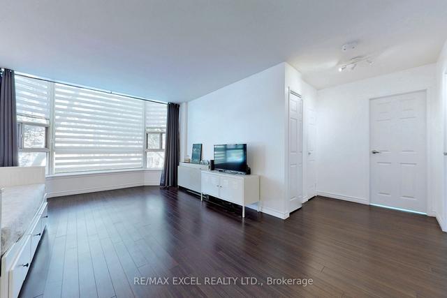1a - 150 Beverley St, Condo with 2 bedrooms, 1 bathrooms and 1 parking in Toronto ON | Image 3