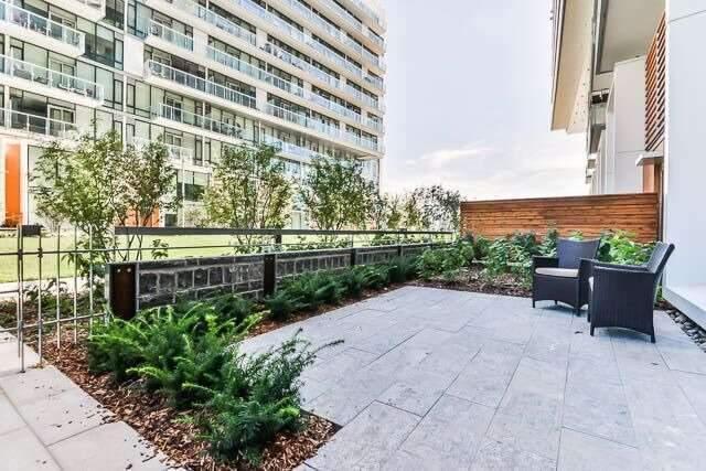Th123 - 29 Queens Quay E, Townhouse with 3 bedrooms, 4 bathrooms and 1 parking in Toronto ON | Image 3