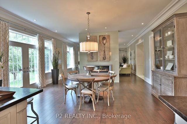 8 Thornhill Ave, House detached with 4 bedrooms, 6 bathrooms and 11 parking in Vaughan ON | Image 2