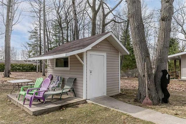236 45th Street S, House detached with 3 bedrooms, 2 bathrooms and null parking in Wasaga Beach ON | Image 44