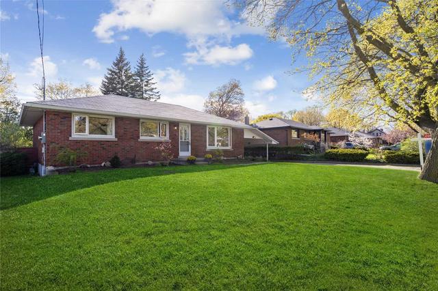 6 Hamel Ave, House detached with 3 bedrooms, 2 bathrooms and 5 parking in Guelph ON | Image 23