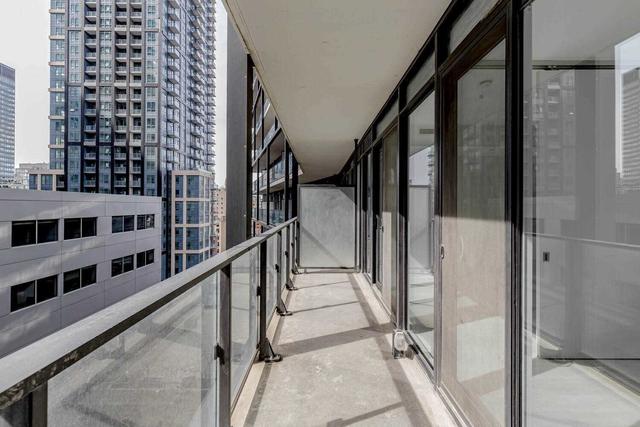 910 - 125 Peter St, Condo with 1 bedrooms, 1 bathrooms and 0 parking in Toronto ON | Image 29