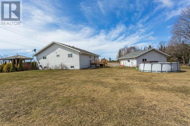 736 Pioneer Rd|Huron Shores Township, House detached with 4 bedrooms, 2 bathrooms and null parking in Huron Shores ON | Image 37