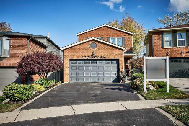 225 Glen Hill Dr, House detached with 3 bedrooms, 3 bathrooms and 4 parking in Whitby ON | Image 12