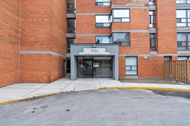 307 - 1701 Mccowan Rd, Condo with 3 bedrooms, 2 bathrooms and 1 parking in Toronto ON | Image 12