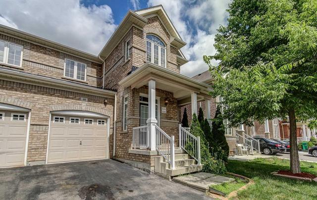 40 Amaryllis Dr, House semidetached with 3 bedrooms, 3 bathrooms and 2 parking in Brampton ON | Image 1