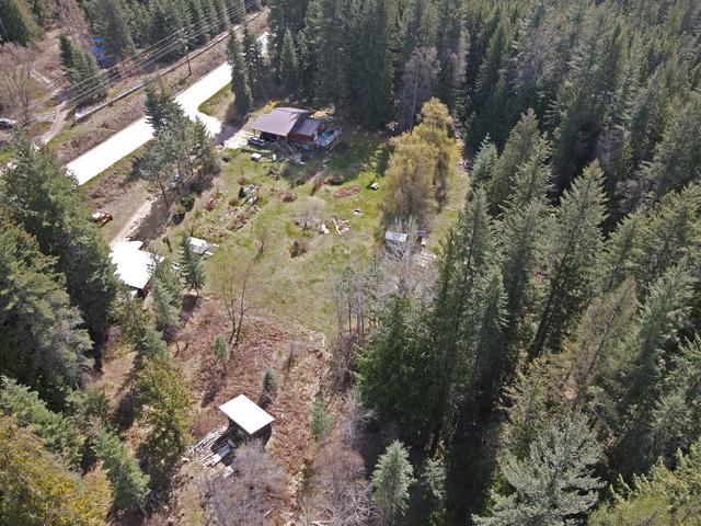 8481 Highway 6, House detached with 5 bedrooms, 2 bathrooms and null parking in Central Kootenay H BC | Image 41
