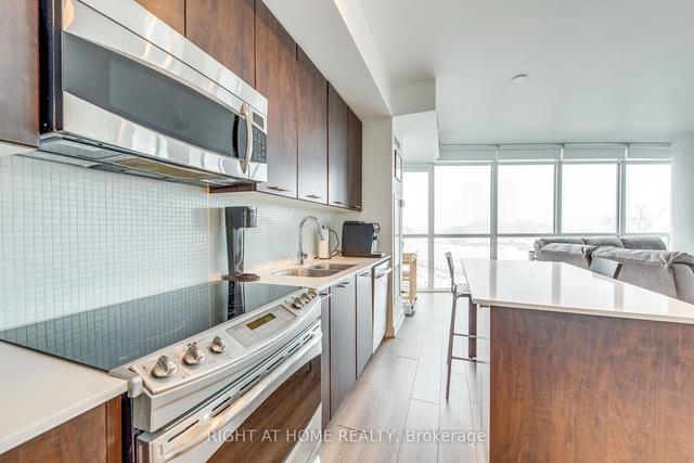 522 - 169 Fort York Blvd, Condo with 2 bedrooms, 2 bathrooms and 1 parking in Toronto ON | Image 36