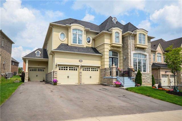 51 Elbern Markell Dr, House detached with 5 bedrooms, 5 bathrooms and 7 parking in Brampton ON | Image 1