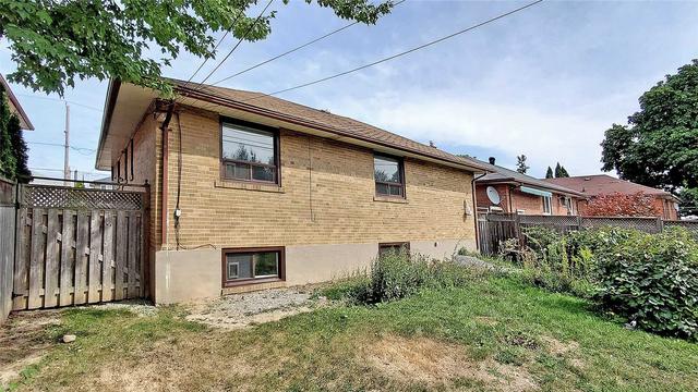 165 Kennard Ave, House detached with 3 bedrooms, 3 bathrooms and 7 parking in Toronto ON | Image 14