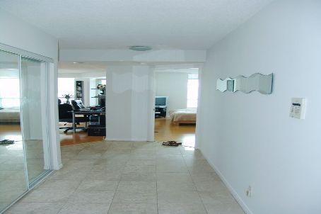 1004 - 190 Manitoba St, Condo with 2 bedrooms, 2 bathrooms and null parking in Toronto ON | Image 6