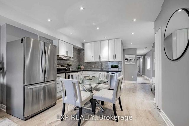 29 Bernice Cres, House detached with 4 bedrooms, 3 bathrooms and 3 parking in Toronto ON | Image 9