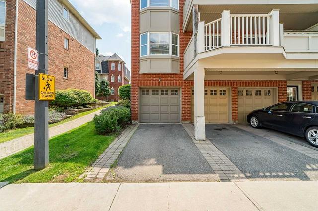 1 - 774 Neighbourhood Circ, Townhouse with 2 bedrooms, 2 bathrooms and 2 parking in Mississauga ON | Image 16