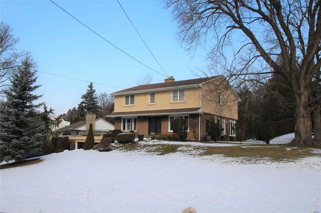 200 Glenwood Cres, House detached with 4 bedrooms, 4 bathrooms and 8 parking in Oshawa ON | Image 12