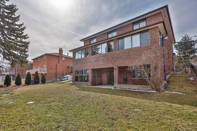 51 Dorwood Crt, House detached with 4 bedrooms, 4 bathrooms and 11 parking in Vaughan ON | Image 31