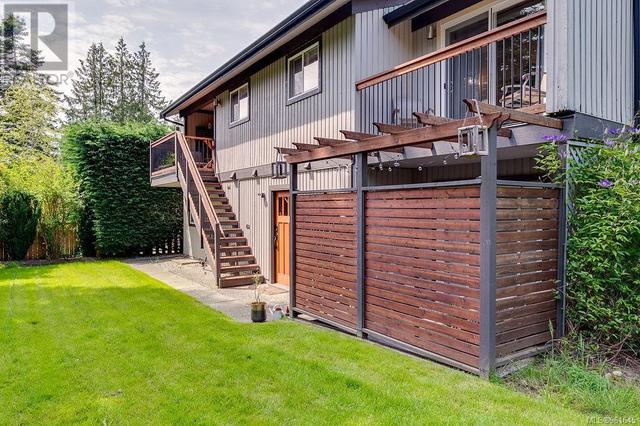 7031 Con Ada Rd, House detached with 4 bedrooms, 3 bathrooms and 4 parking in Central Saanich BC | Image 52