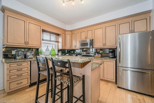 39 Woodbine Avenue, House detached with 4 bedrooms, 3 bathrooms and 4 parking in Kitchener ON | Image 14