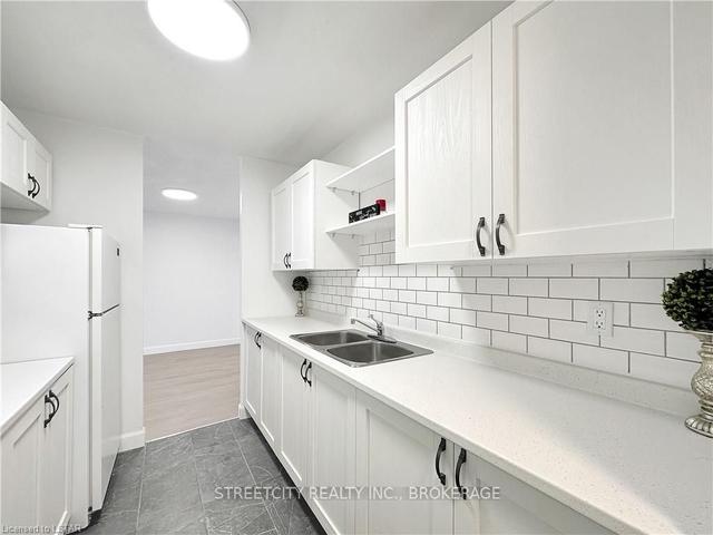 305 - 1590 Ernest Ave, Townhouse with 2 bedrooms, 1 bathrooms and 2 parking in London ON | Image 16