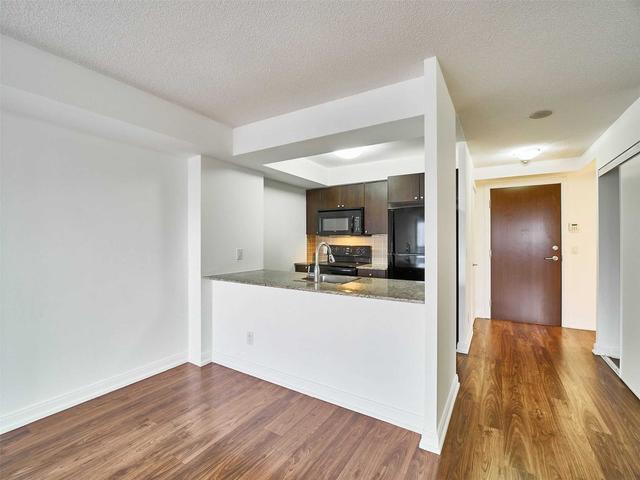 2909 - 151 Village Green Sq, Condo with 1 bedrooms, 1 bathrooms and 1 parking in Toronto ON | Image 20