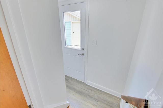 Backdoor entry direct to lower level | Image 22