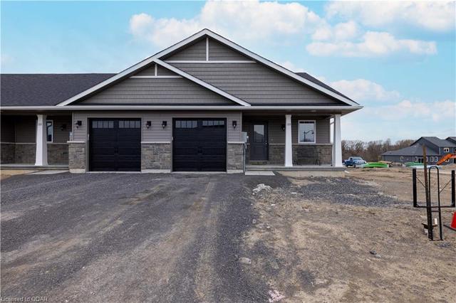 135 Farrington Crescent, House attached with 2 bedrooms, 2 bathrooms and 2 parking in Prince Edward County ON | Image 2