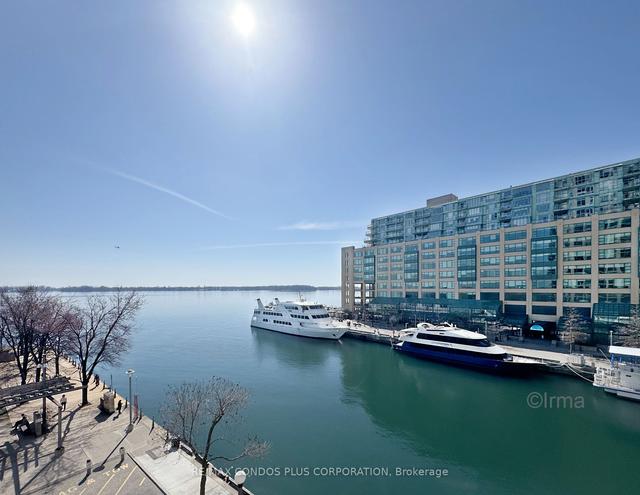 611 - 99 Harbour Sq, Condo with 1 bedrooms, 1 bathrooms and 1 parking in Toronto ON | Image 23