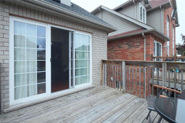 136 Mcarthur Crescent, House semidetached with 3 bedrooms, 3 bathrooms and null parking in Guelph ON | Image 26
