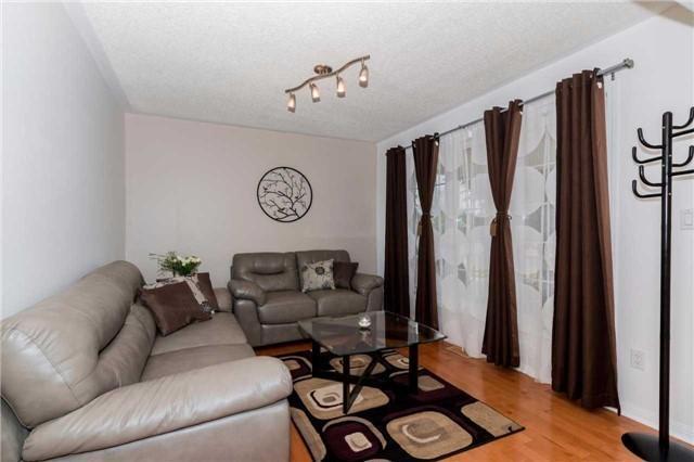 1673 Clark Blvd, House detached with 3 bedrooms, 4 bathrooms and 4 parking in Milton ON | Image 3