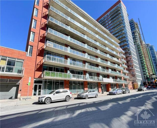 708 - 383 Cumberland Street, Condo with 2 bedrooms, 1 bathrooms and 1 parking in Ottawa ON | Image 1