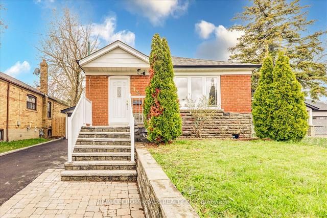 130 Portsdown Rd, House detached with 3 bedrooms, 2 bathrooms and 5 parking in Toronto ON | Image 1