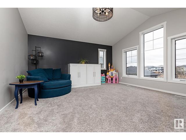 9328 206 St Nw, House detached with 5 bedrooms, 3 bathrooms and 4 parking in Edmonton AB | Image 27