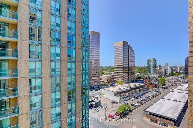1606 - 26 Olive Ave, Condo with 1 bedrooms, 1 bathrooms and 1 parking in Toronto ON | Image 34