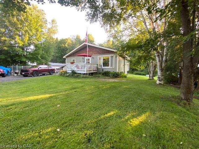 1014 Uffington Road, House detached with 2 bedrooms, 1 bathrooms and null parking in Bracebridge ON | Image 1