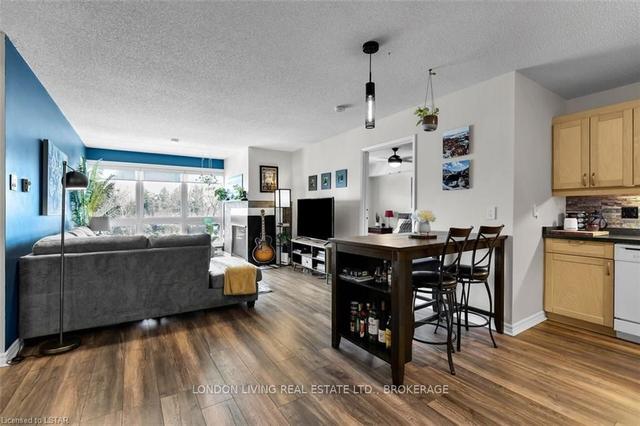 403 - 1 Jacksway Cres, Condo with 2 bedrooms, 2 bathrooms and 1 parking in London ON | Image 24