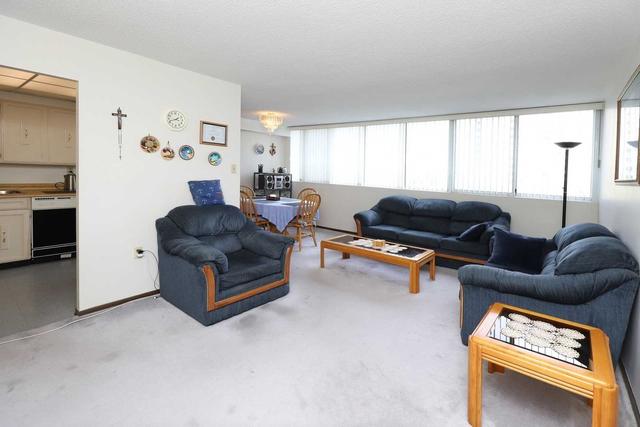 702 - 3590 Kaneff Cres, Condo with 2 bedrooms, 2 bathrooms and 2 parking in Mississauga ON | Image 27