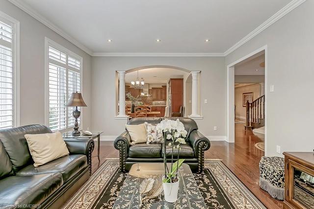 3203 Ribble Cres, House detached with 4 bedrooms, 4 bathrooms and 6 parking in Oakville ON | Image 7