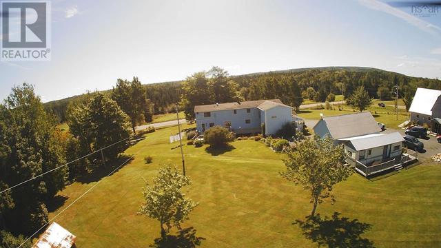1817 Highway 205|Baddeck, House detached with 9 bedrooms, 8 bathrooms and null parking in Victoria, Subd. B NS | Image 14