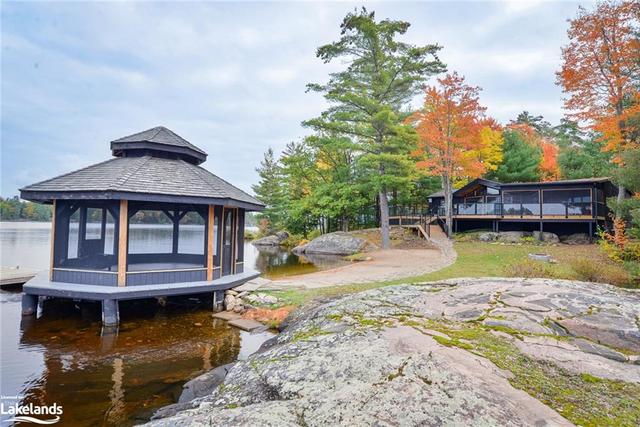 1069 White Eagle Road, House detached with 3 bedrooms, 2 bathrooms and 8 parking in Gravenhurst ON | Image 12