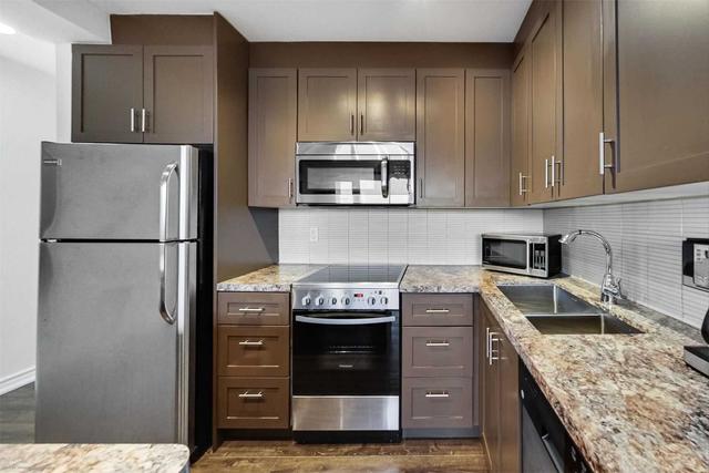 1816 - 40 Homewood Ave, Condo with 2 bedrooms, 1 bathrooms and 1 parking in Toronto ON | Image 21