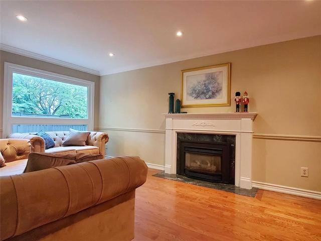 2763 Teak Cres, House detached with 4 bedrooms, 4 bathrooms and 4 parking in Oakville ON | Image 35