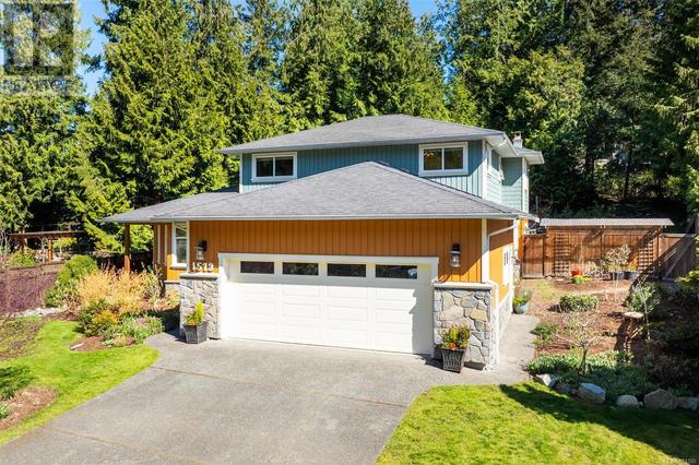1573 Mayneview Terr, House detached with 3 bedrooms, 3 bathrooms and 4 parking in North Saanich BC | Image 46