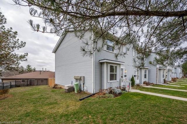 16 - 265 Williamsburg Road, House attached with 3 bedrooms, 1 bathrooms and null parking in Kitchener ON | Image 12