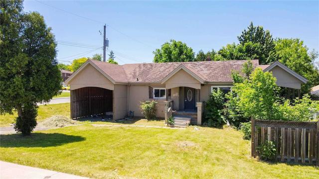 368 Caledon Ave, House detached with 3 bedrooms, 0 bathrooms and 3 parking in Hamilton ON | Image 8