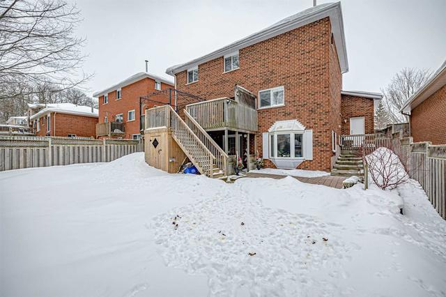 24 Irwin Dr, House detached with 4 bedrooms, 4 bathrooms and 6 parking in Barrie ON | Image 21