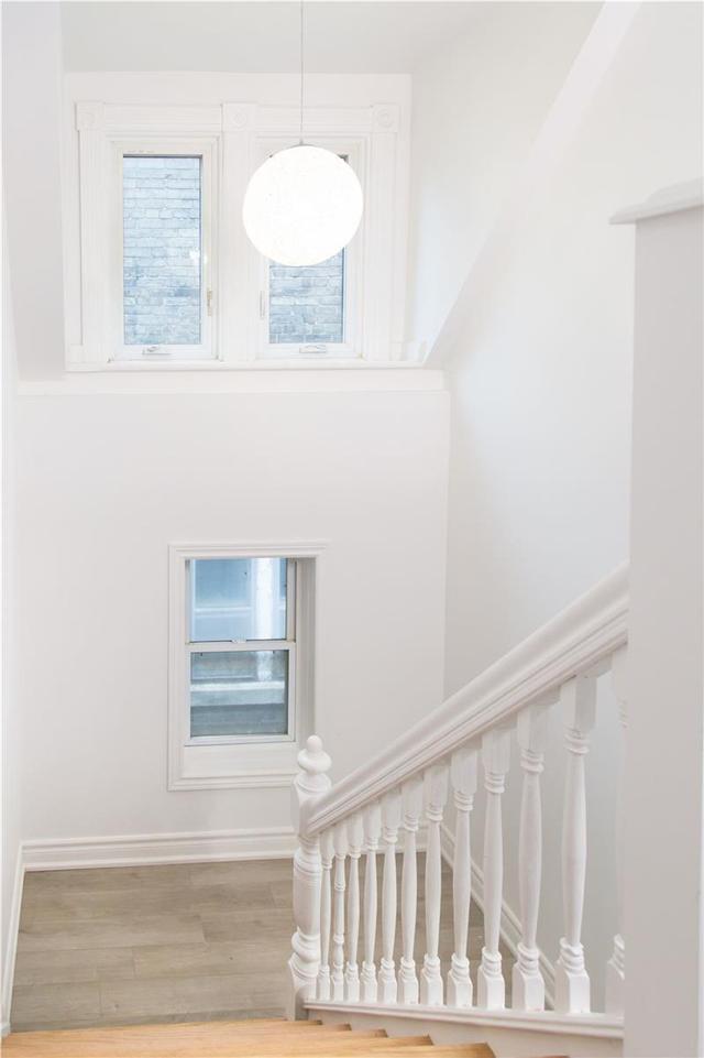 1267 King St W, House semidetached with 9 bedrooms, 10 bathrooms and 2 parking in Toronto ON | Image 19